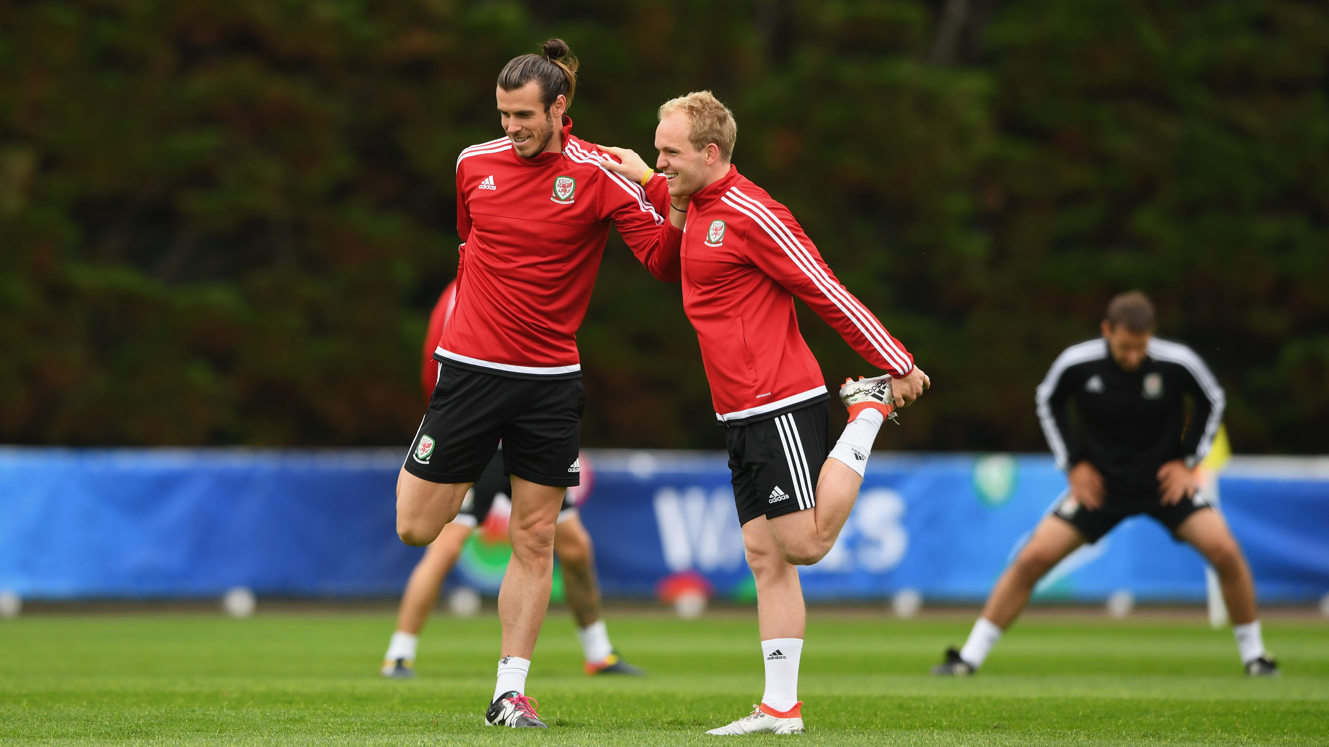 Williams and Bale in training with Wales.