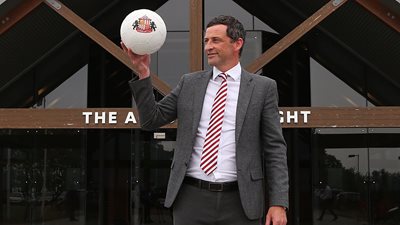 Jack Ross on the ball.